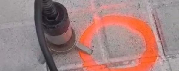 El geòfon detecta la fuita analitzant el so de l'aigua en les canonades